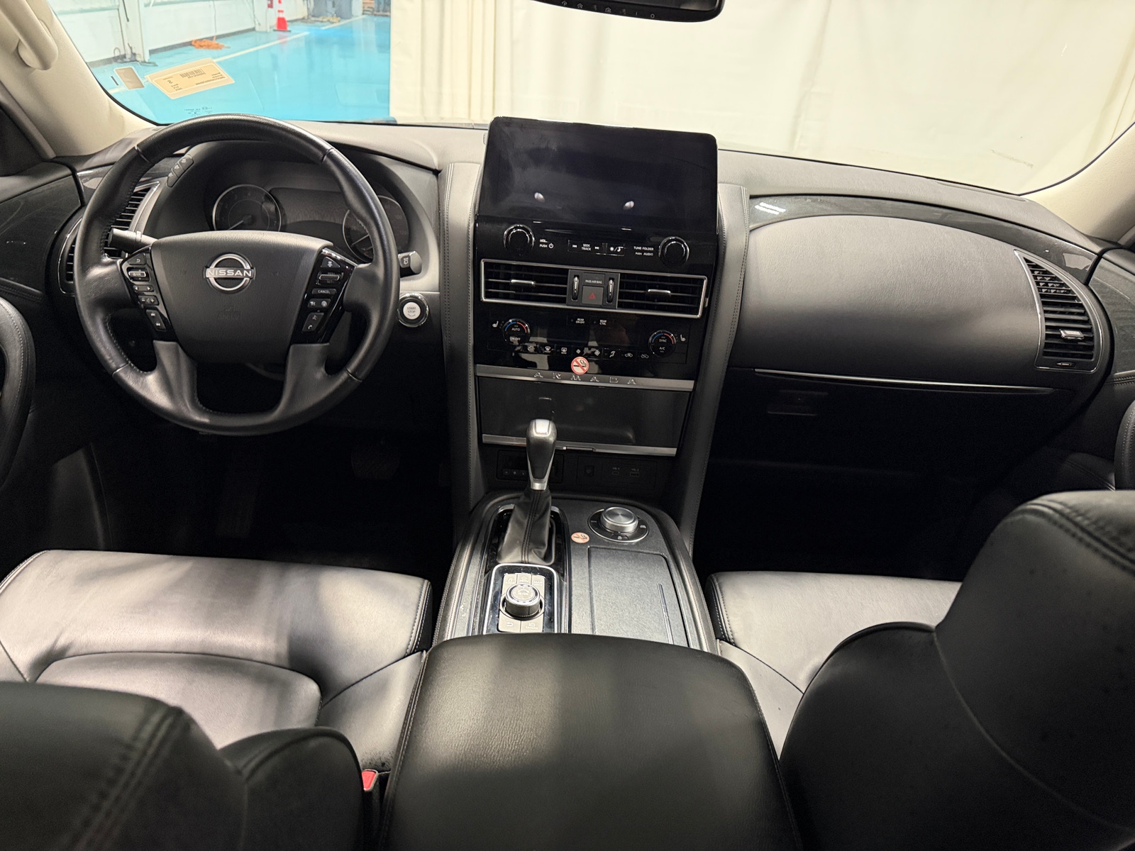 Thumbnail: 2024 Nissan Armada - 2