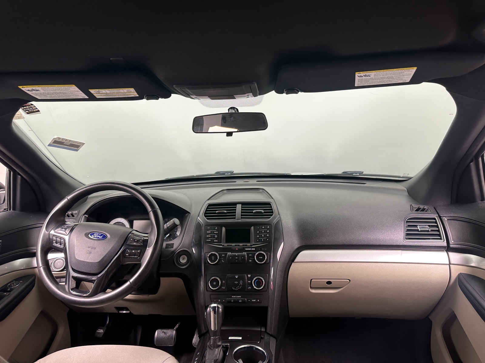 Thumbnail: 2018 Ford Explorer - 3