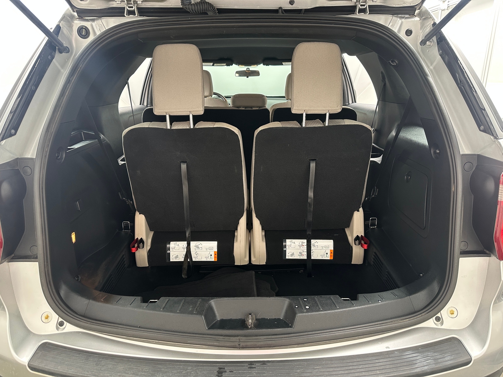 Thumbnail: 2018 Ford Explorer - 7