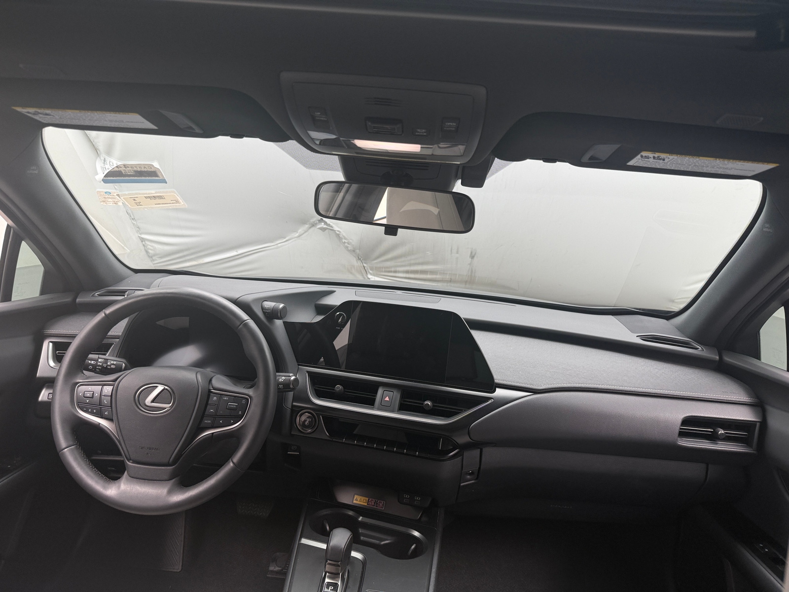 Thumbnail: 2025 Lexus UX - 3