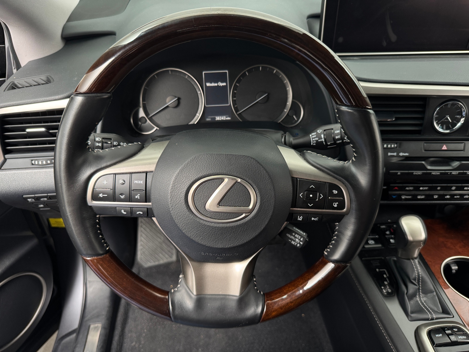 Thumbnail: 2018 Lexus RX - 4