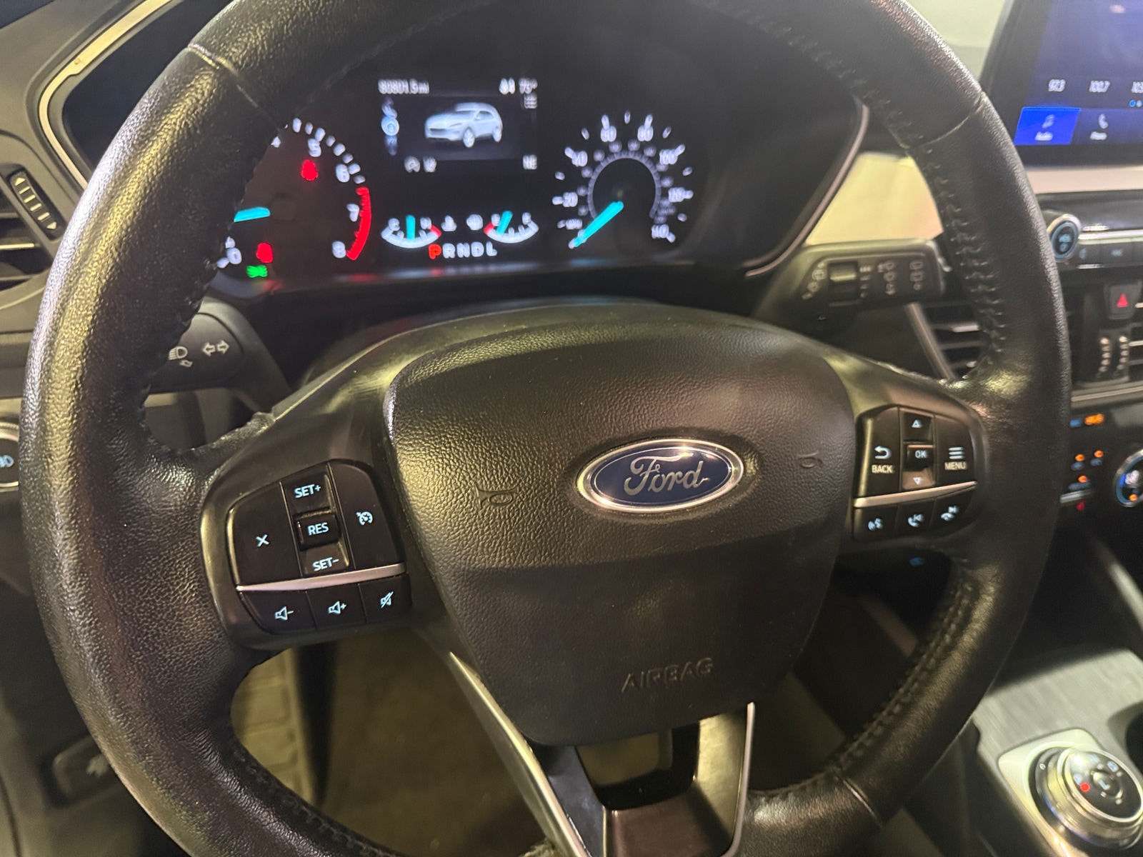 Thumbnail: 2020 Ford Escape - 4