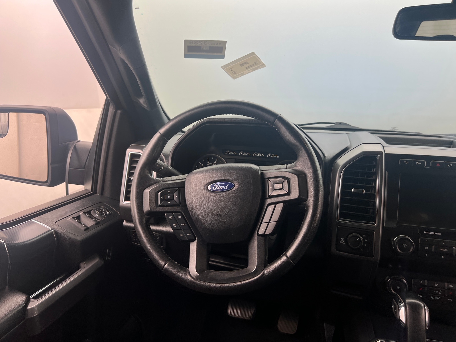 Thumbnail: 2020 Ford Econoline - 5