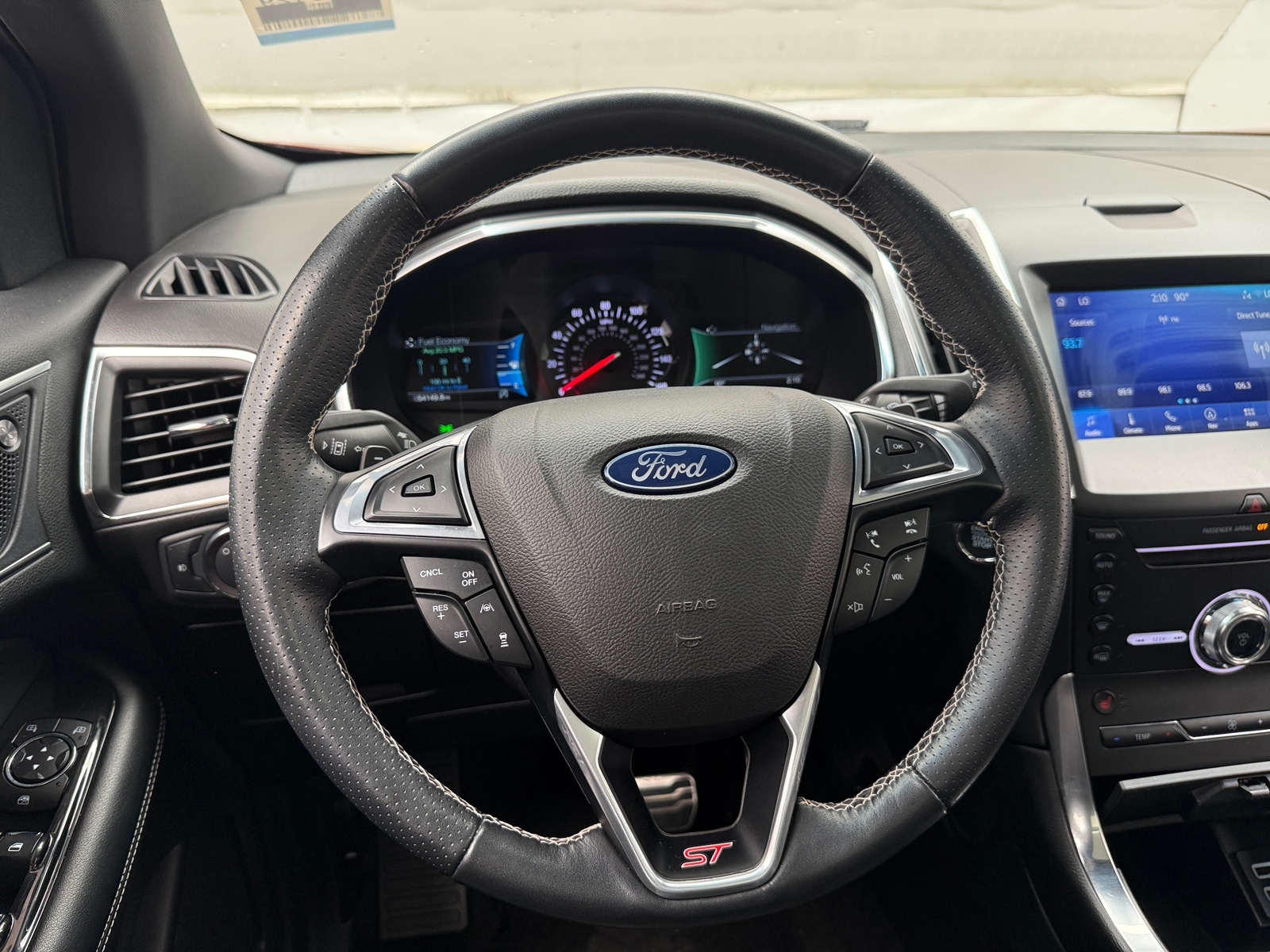 Thumbnail: 2019 Ford Edge - 4