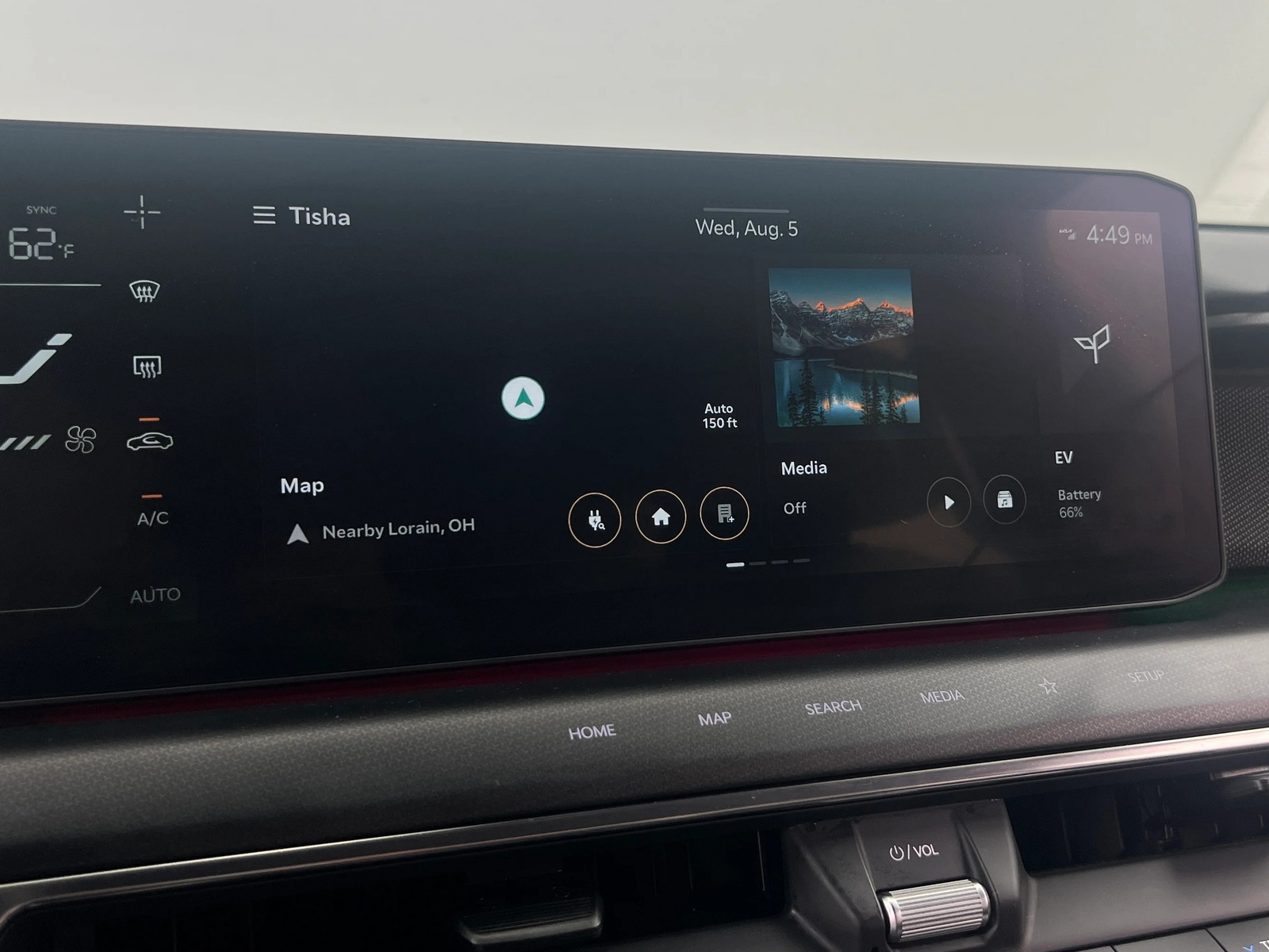 Thumbnail: 2024 Kia EV9 - 4