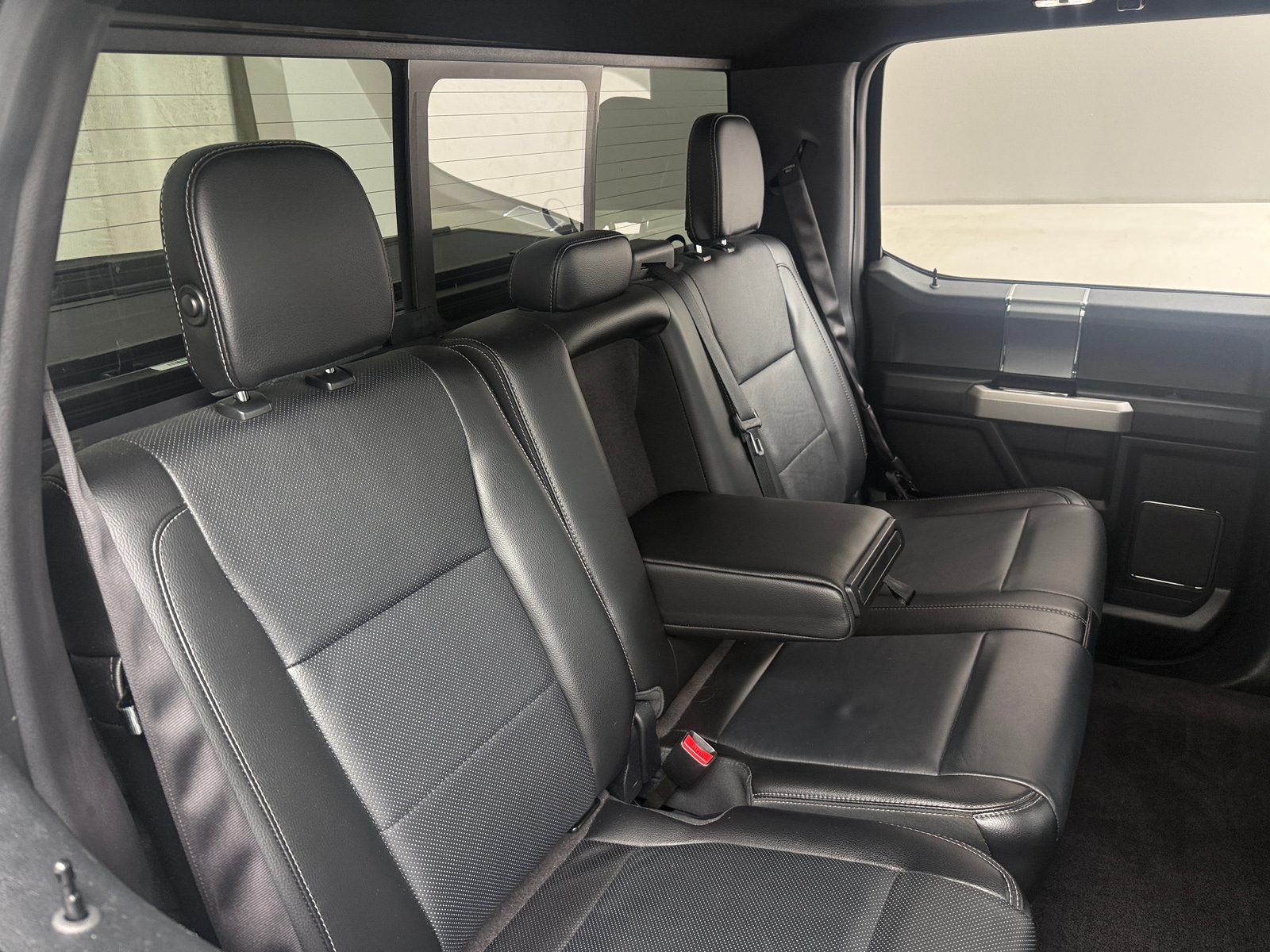 Thumbnail: 2017 Ford Econoline - 5