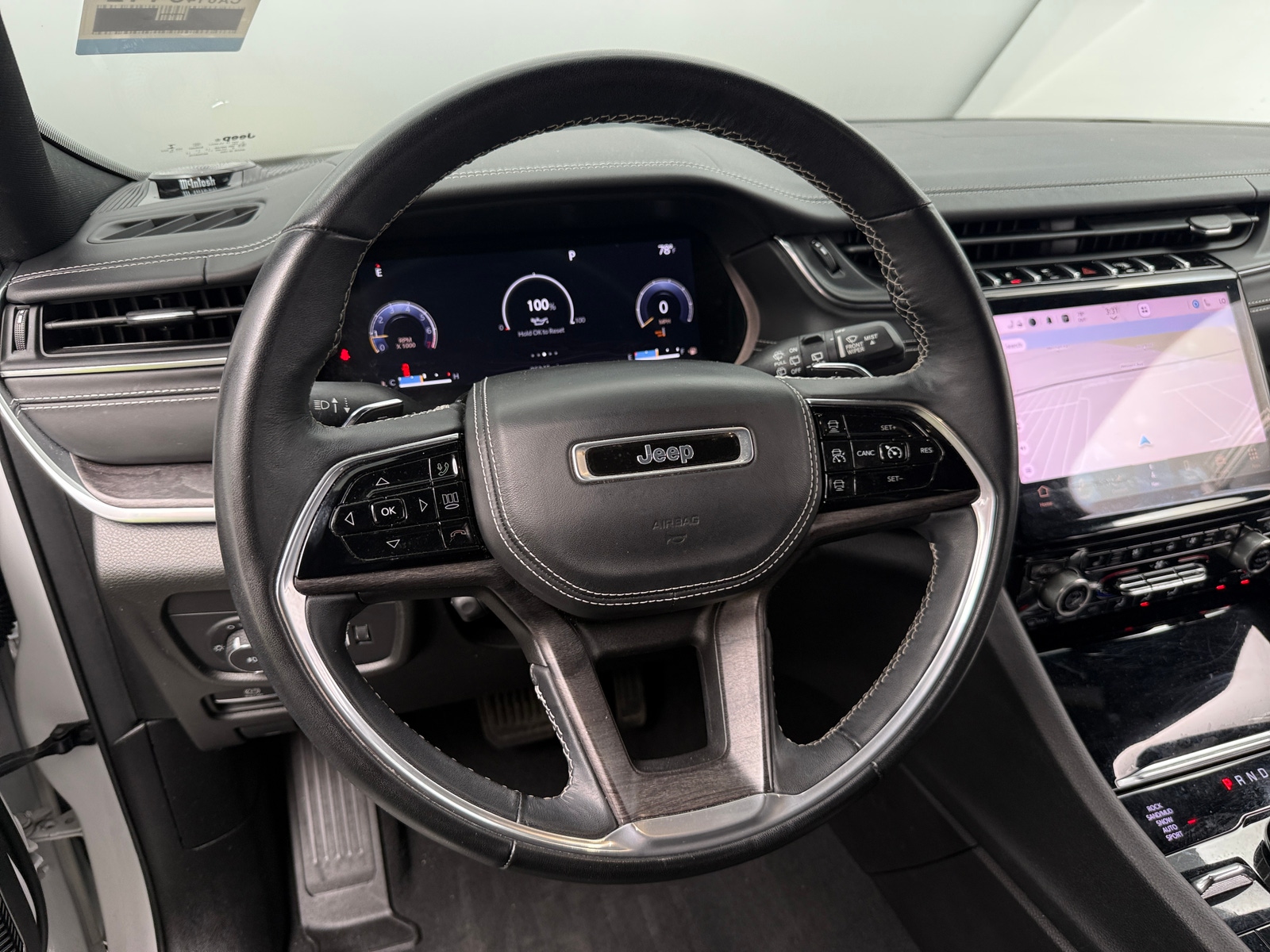 Thumbnail: 2022 Jeep Grand Cherokee L - 4
