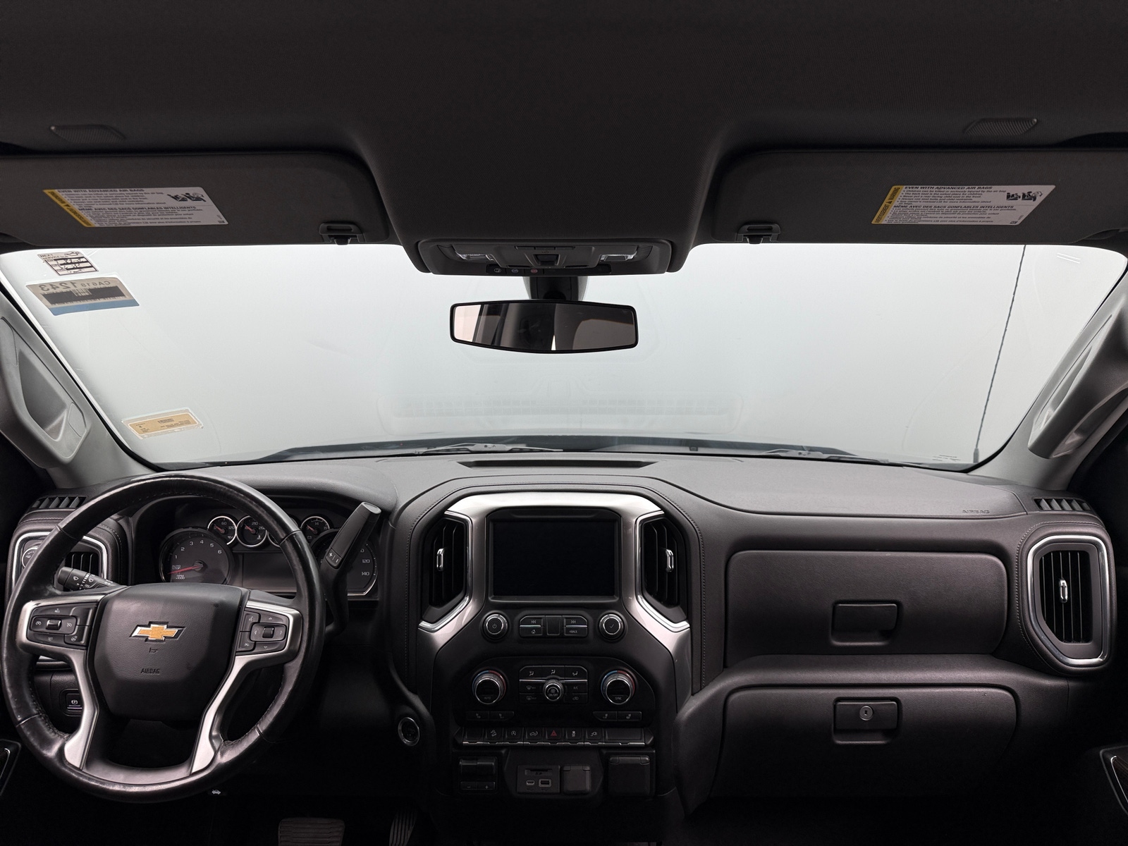 Thumbnail: 2020 Chevrolet Silverado 1500 - 3