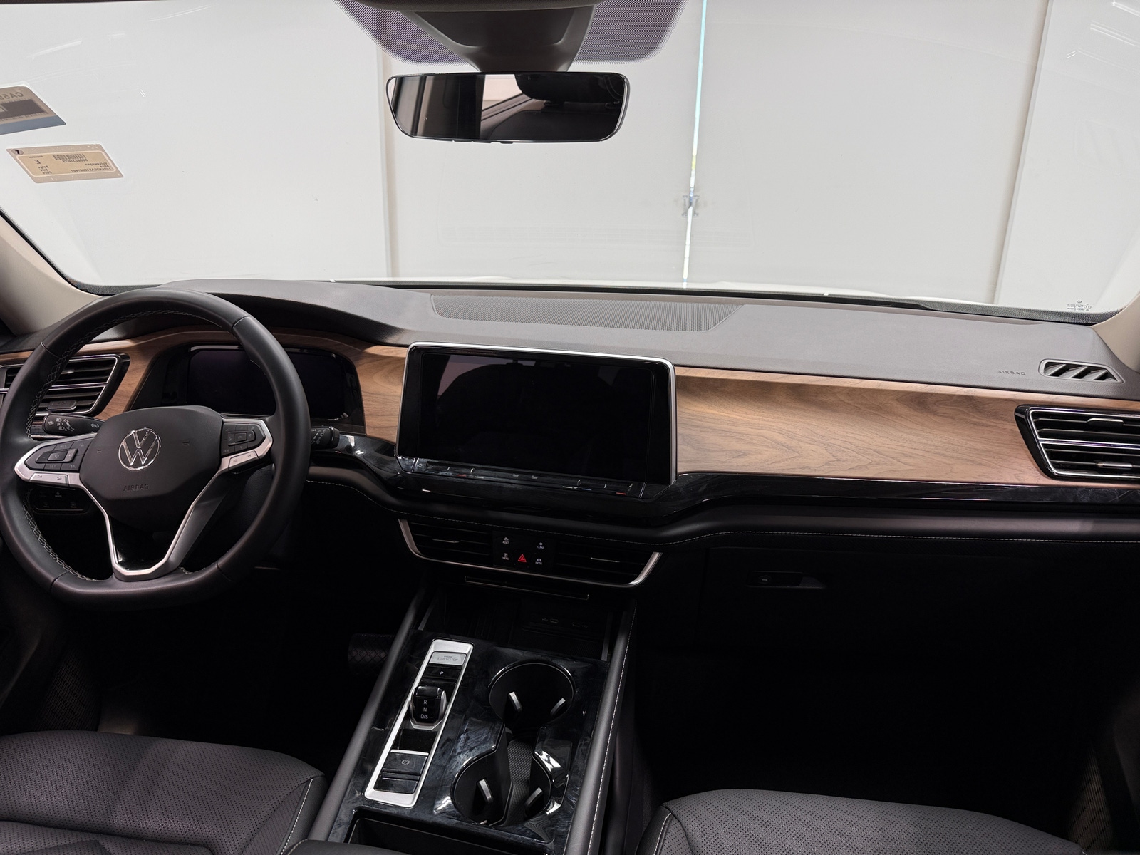 Thumbnail: 2026 Volkswagen Atlas - 2