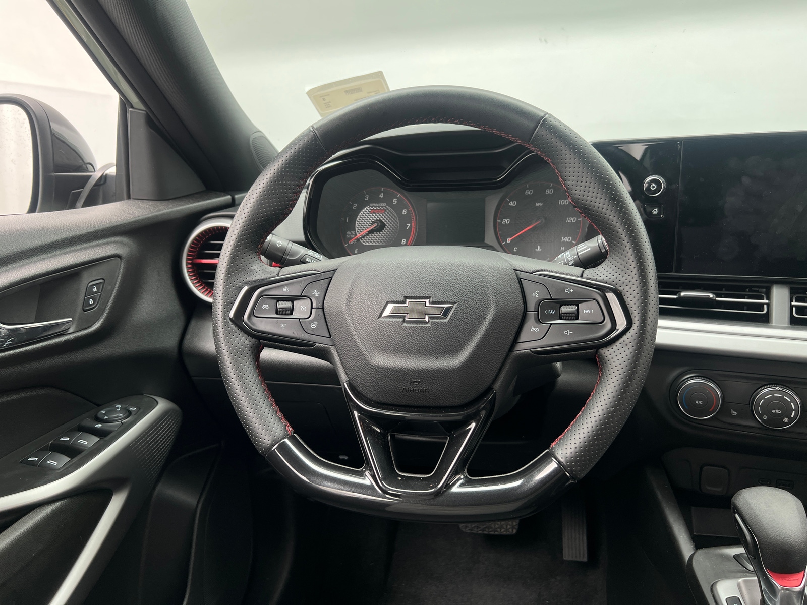 Thumbnail: 2024 Chevrolet Trax - 5