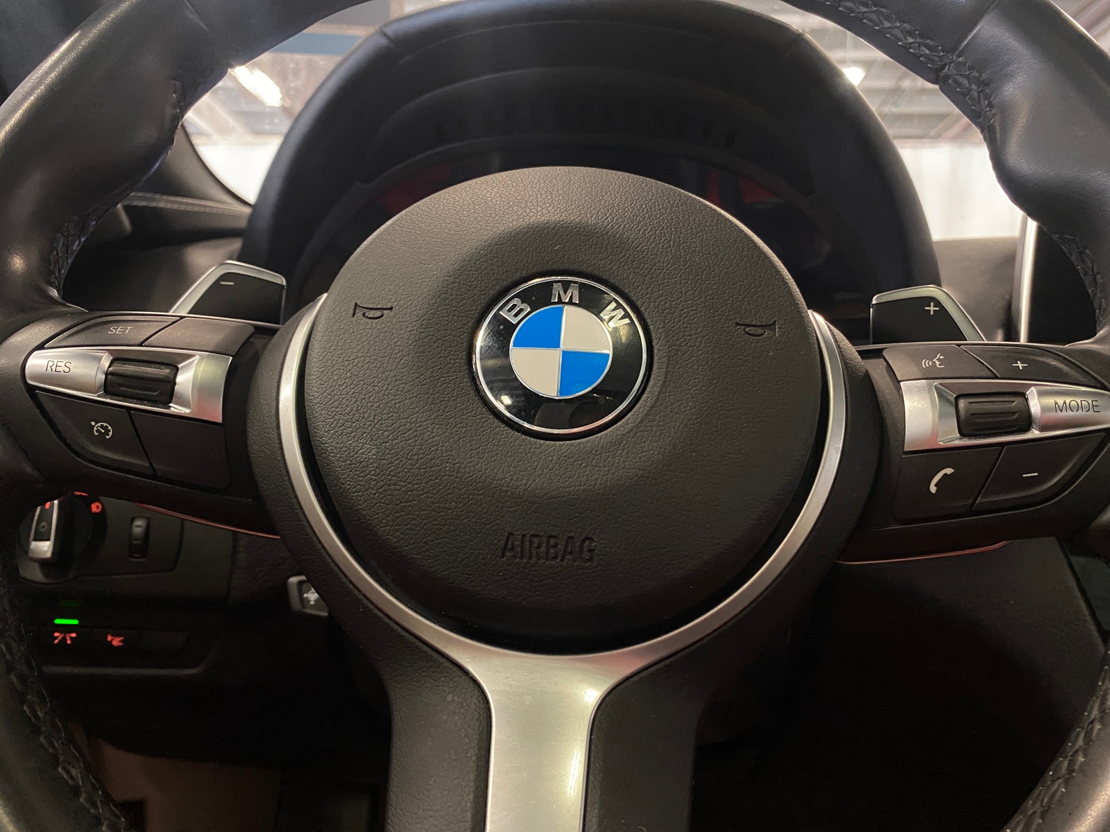 Thumbnail: 2017 BMW 6 Series - 3