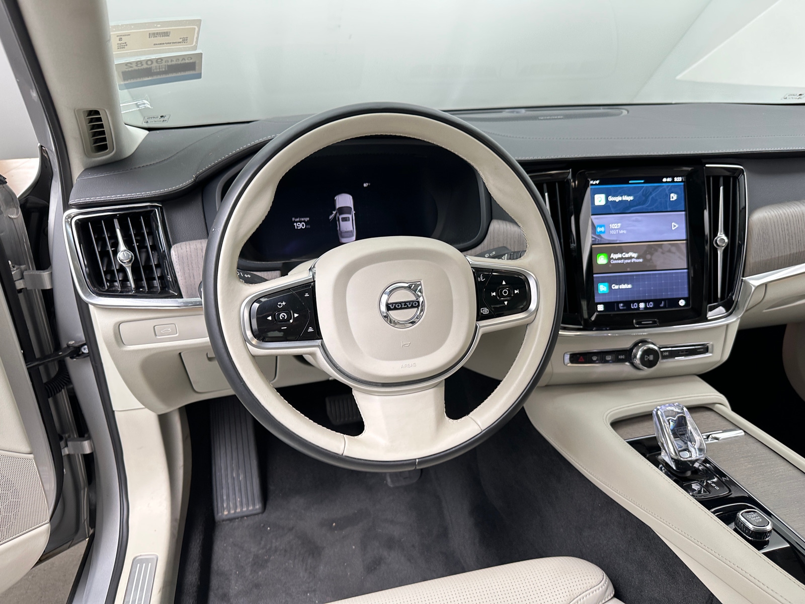 Thumbnail: 2024 Volvo S90 - 4