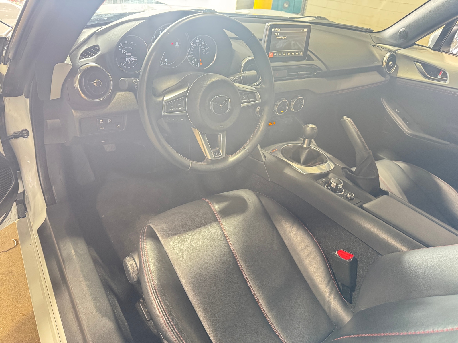 Thumbnail: 2016 Mazda MX-5 Miata - 2