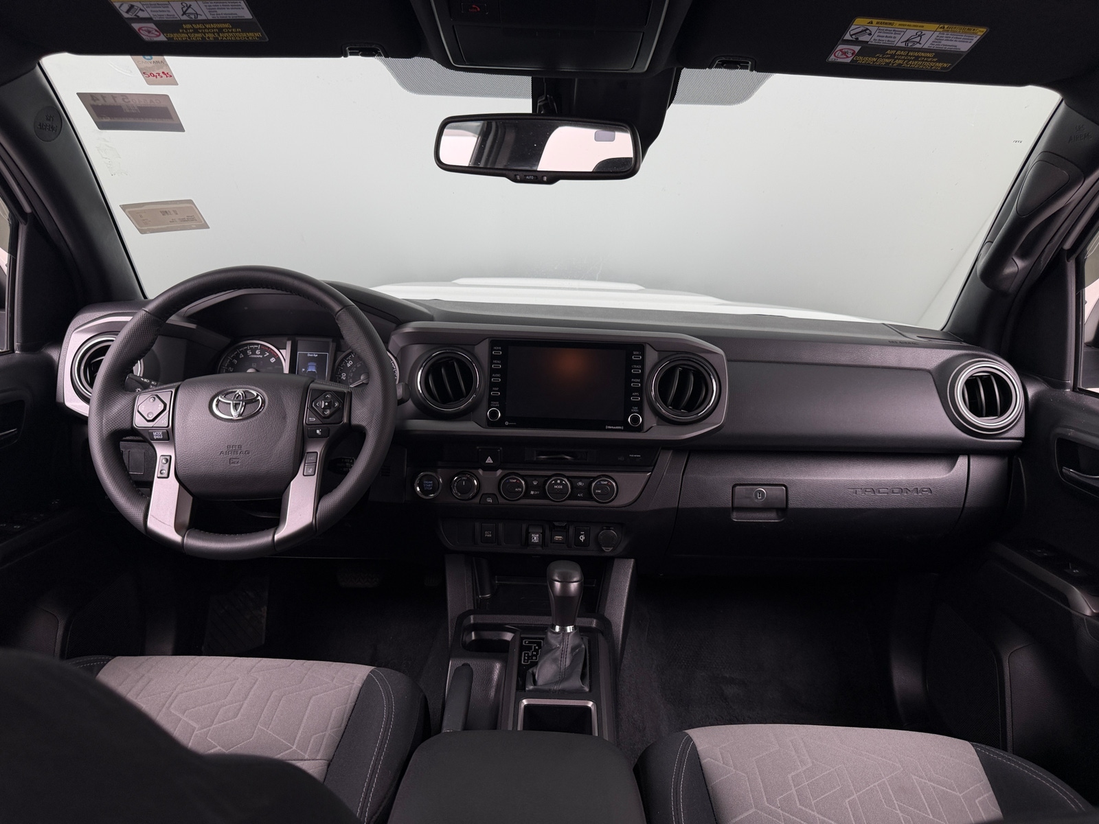 Thumbnail: 2022 Toyota Tacoma - 3