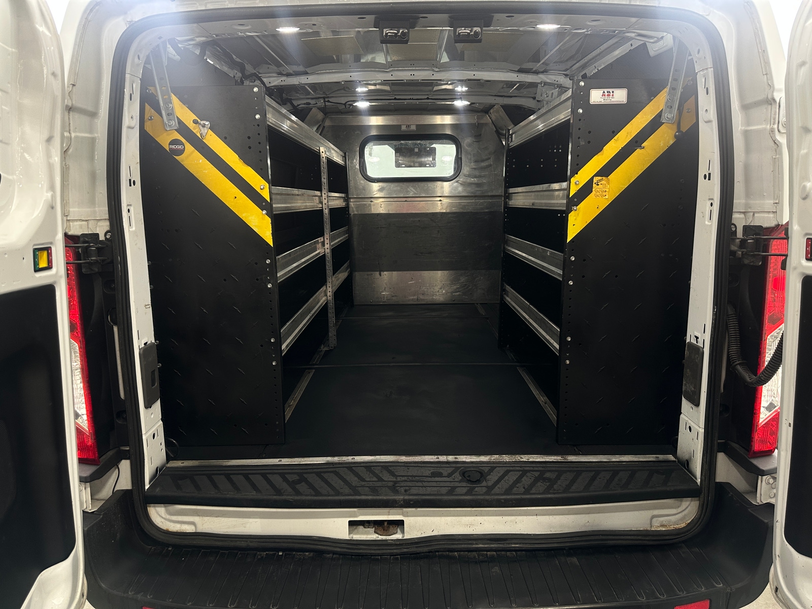 Thumbnail: 2020 Ford Transit Series - 6