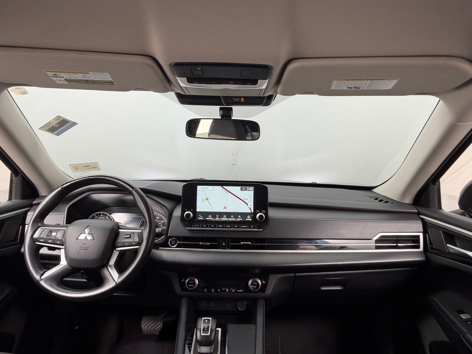 Thumbnail: 2024 Mitsubishi Outlander - 2