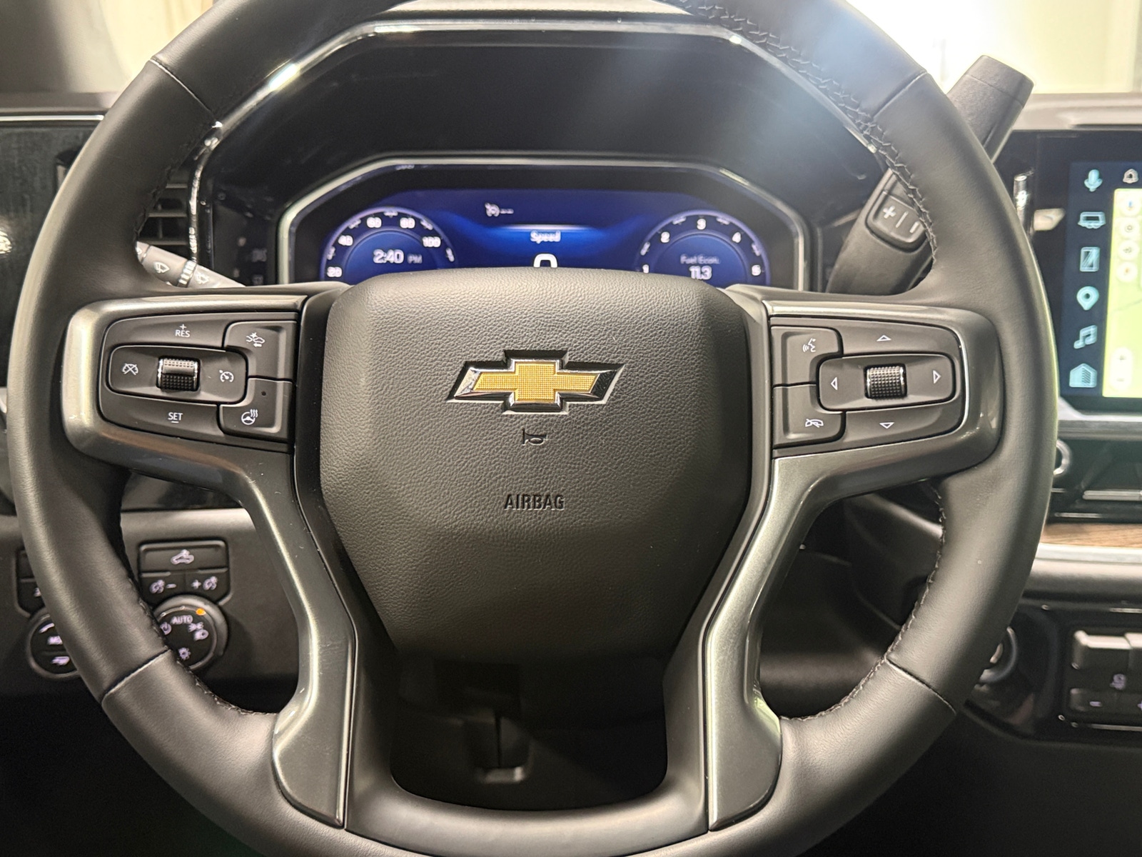 Thumbnail: 2026 Chevrolet Silverado 1500 - 5