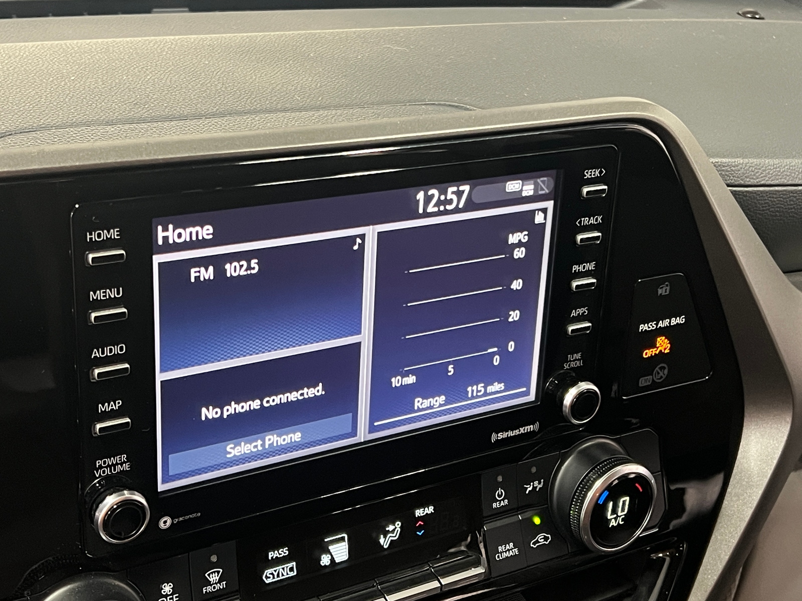 Thumbnail: 2021 Toyota Highlander - 4