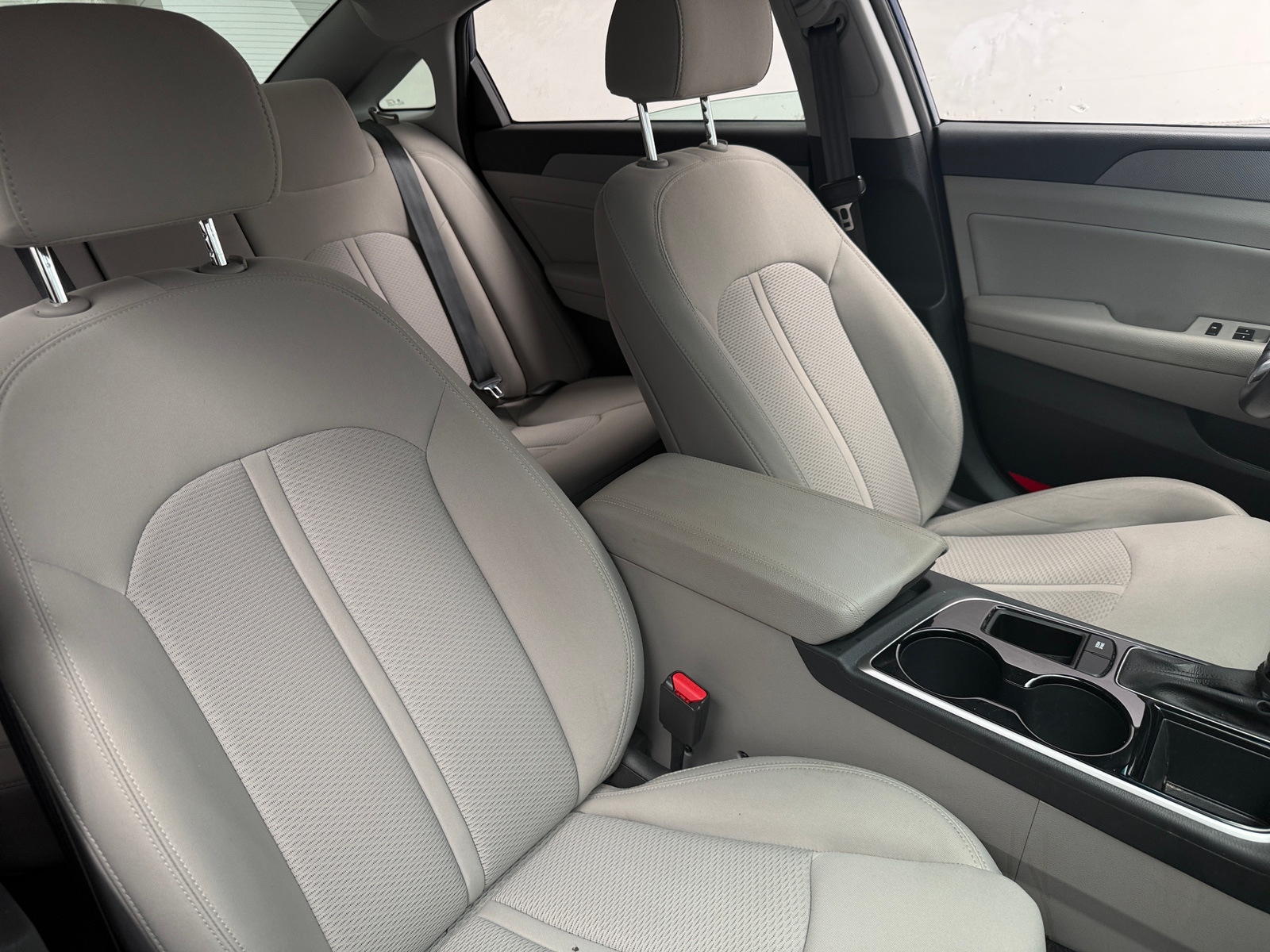 Thumbnail: 2019 Hyundai Sonata - 2