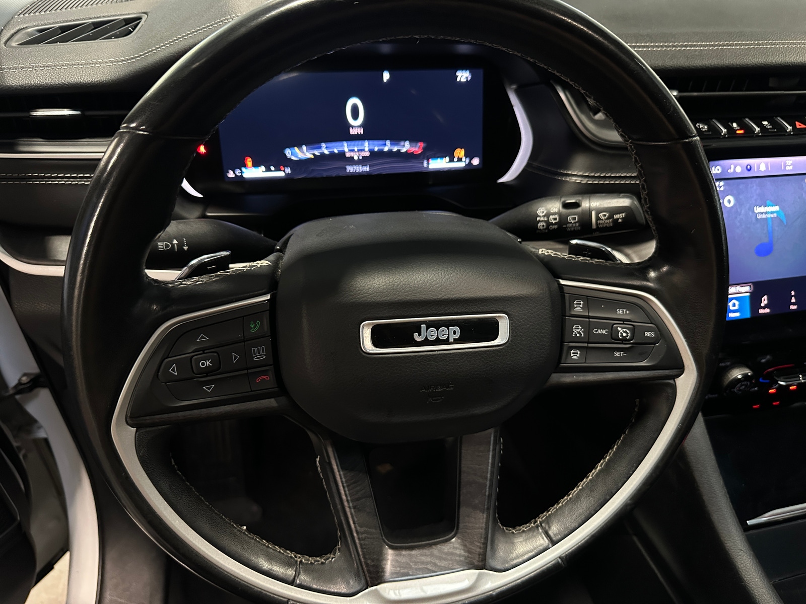 Thumbnail: 2021 Jeep Grand Cherokee L - 4