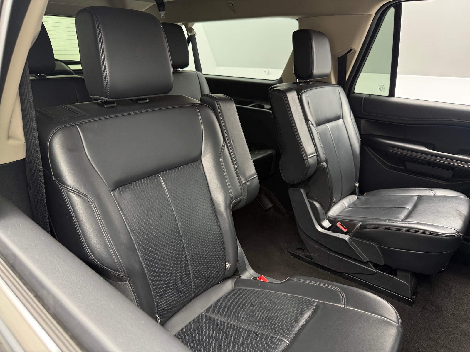 Thumbnail: 2023 Ford Expedition MAX - 5
