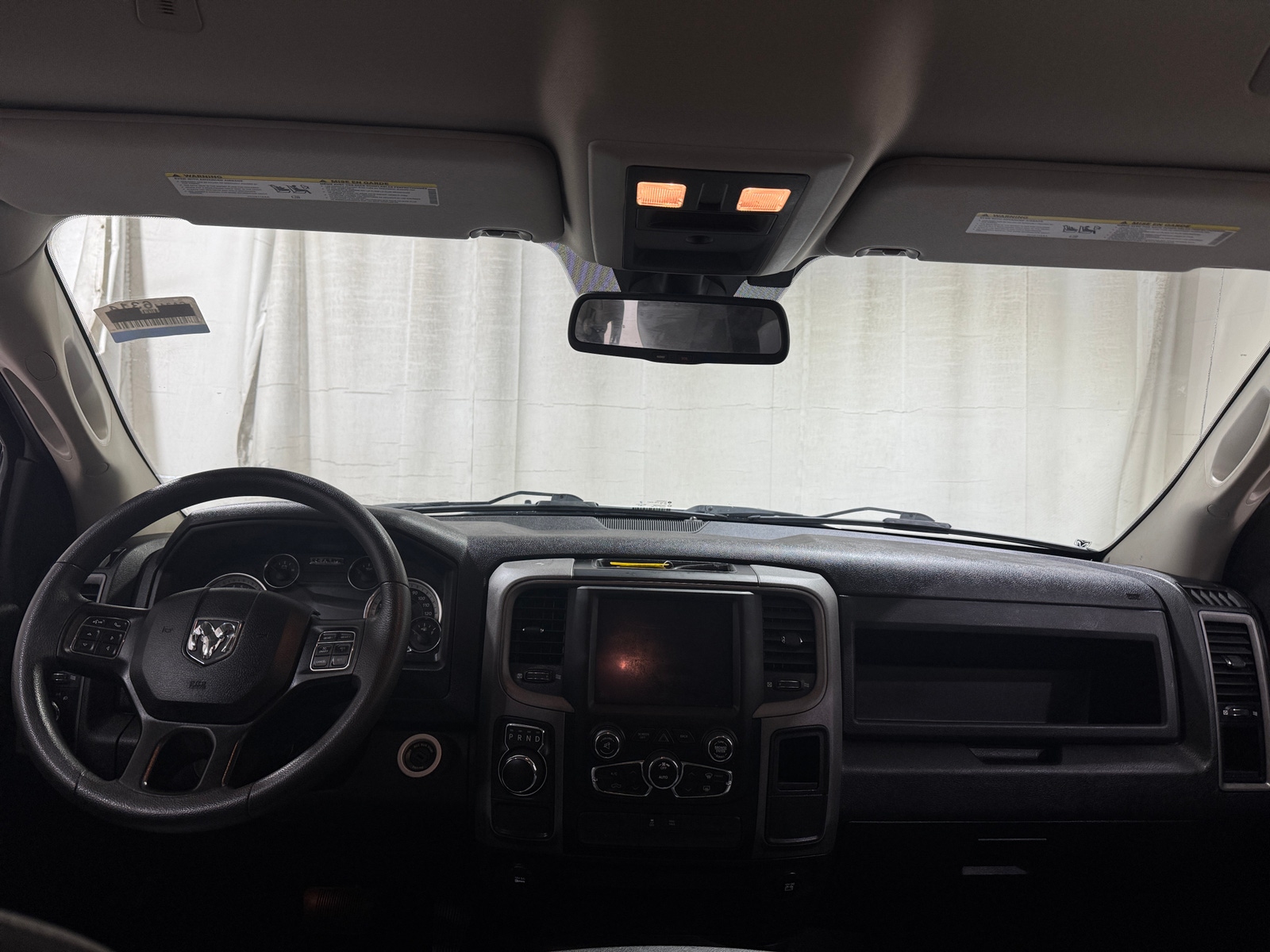 Thumbnail: 2021 RAM 1500 Classic - 3