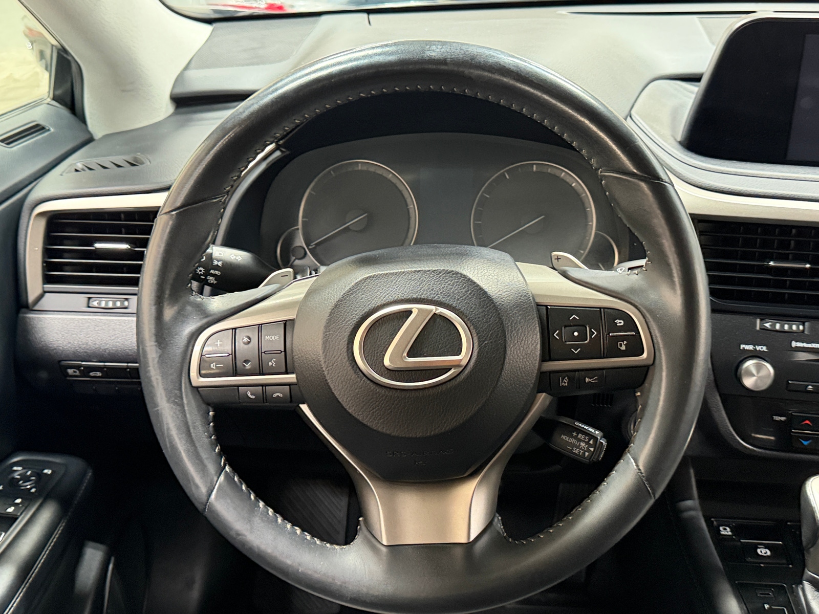 Thumbnail: 2022 Lexus RX - 4