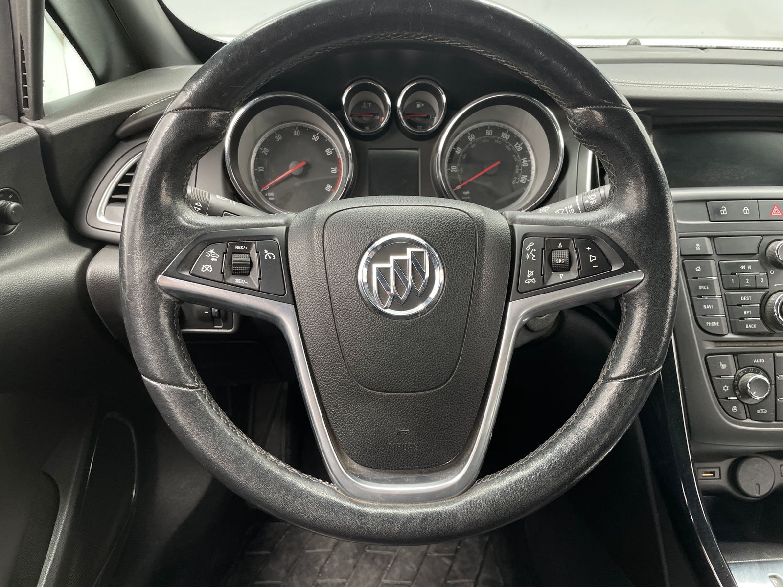 Thumbnail: 2018 Buick Cascada - 4