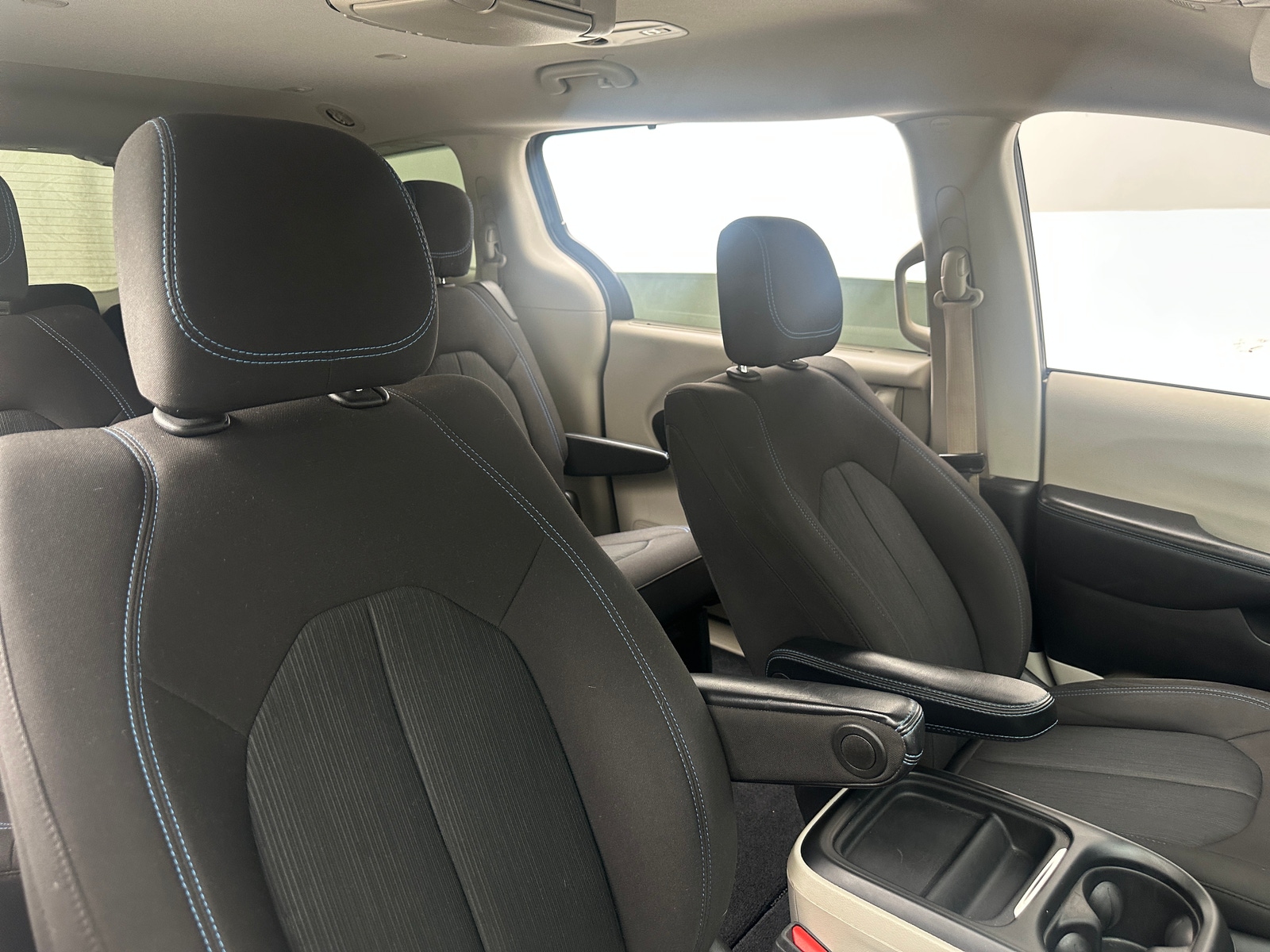 Thumbnail: 2021 Chrysler Pacifica - 2