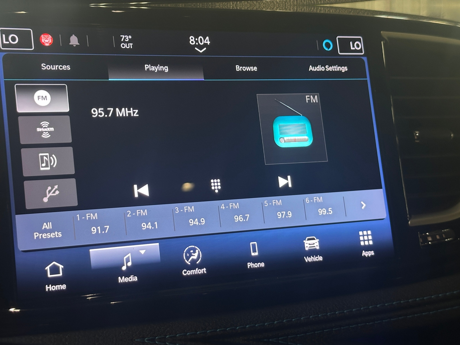 Thumbnail: 2021 Chrysler Pacifica - 4