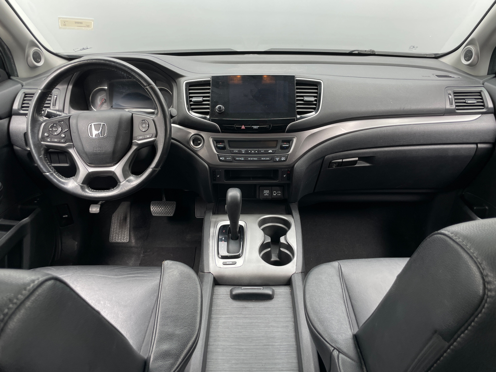 Thumbnail: 2019 Honda Pilot - 2