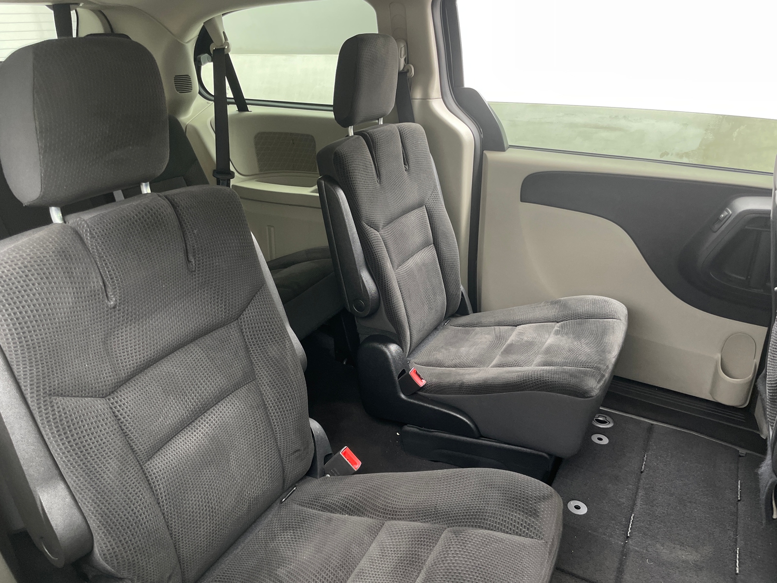 Thumbnail: 2019 Dodge Grand Caravan - 6