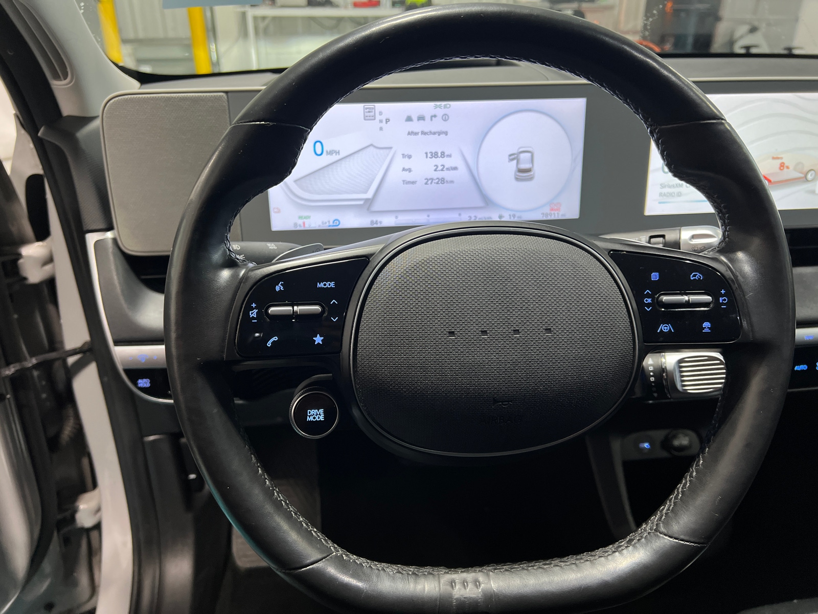 Thumbnail: 2022 Hyundai Ioniq 5 - 4