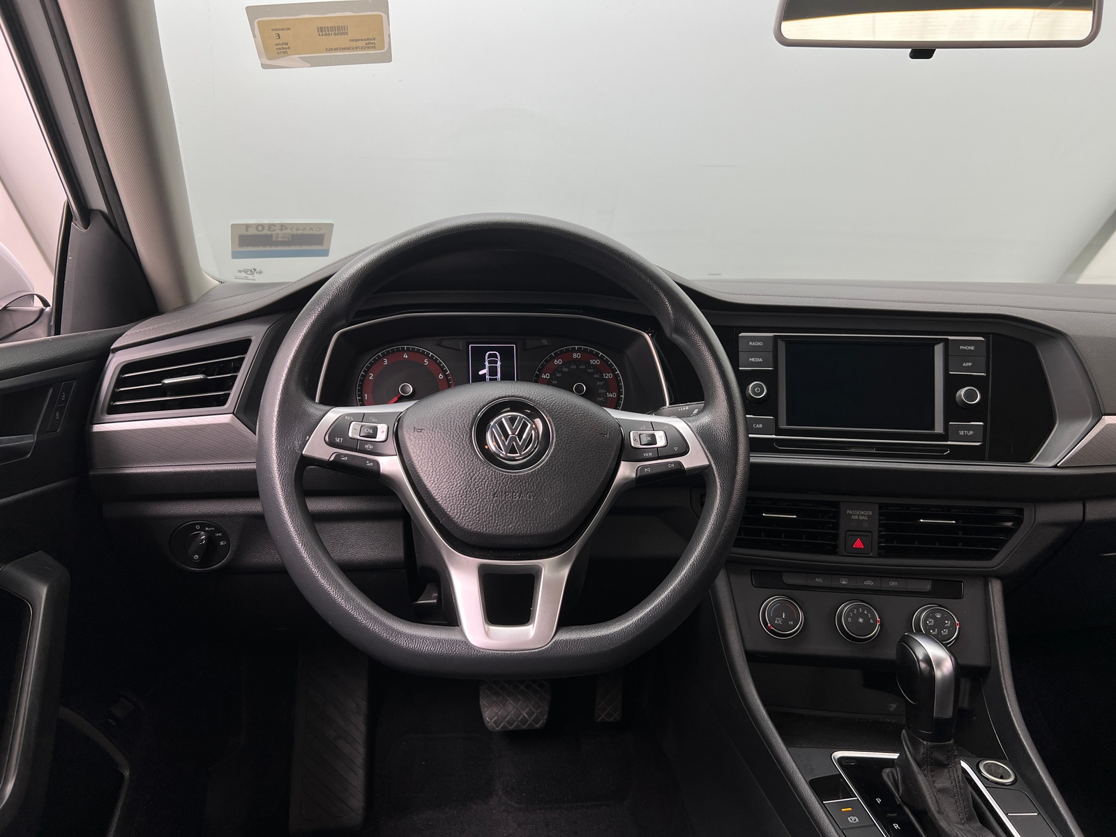 Thumbnail: 2019 Volkswagen Jetta - 5
