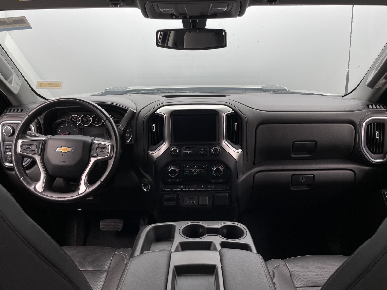 Thumbnail: 2022 Chevrolet Silverado 3500 - 2