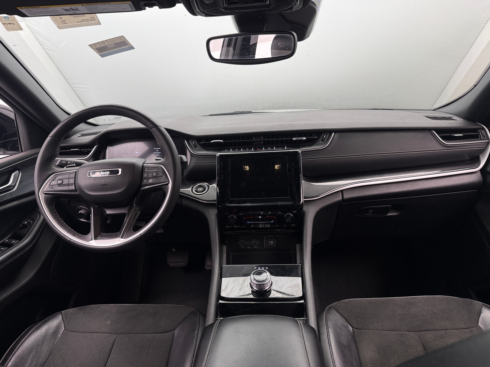 Thumbnail: 2023 Jeep Grand Cherokee - 3