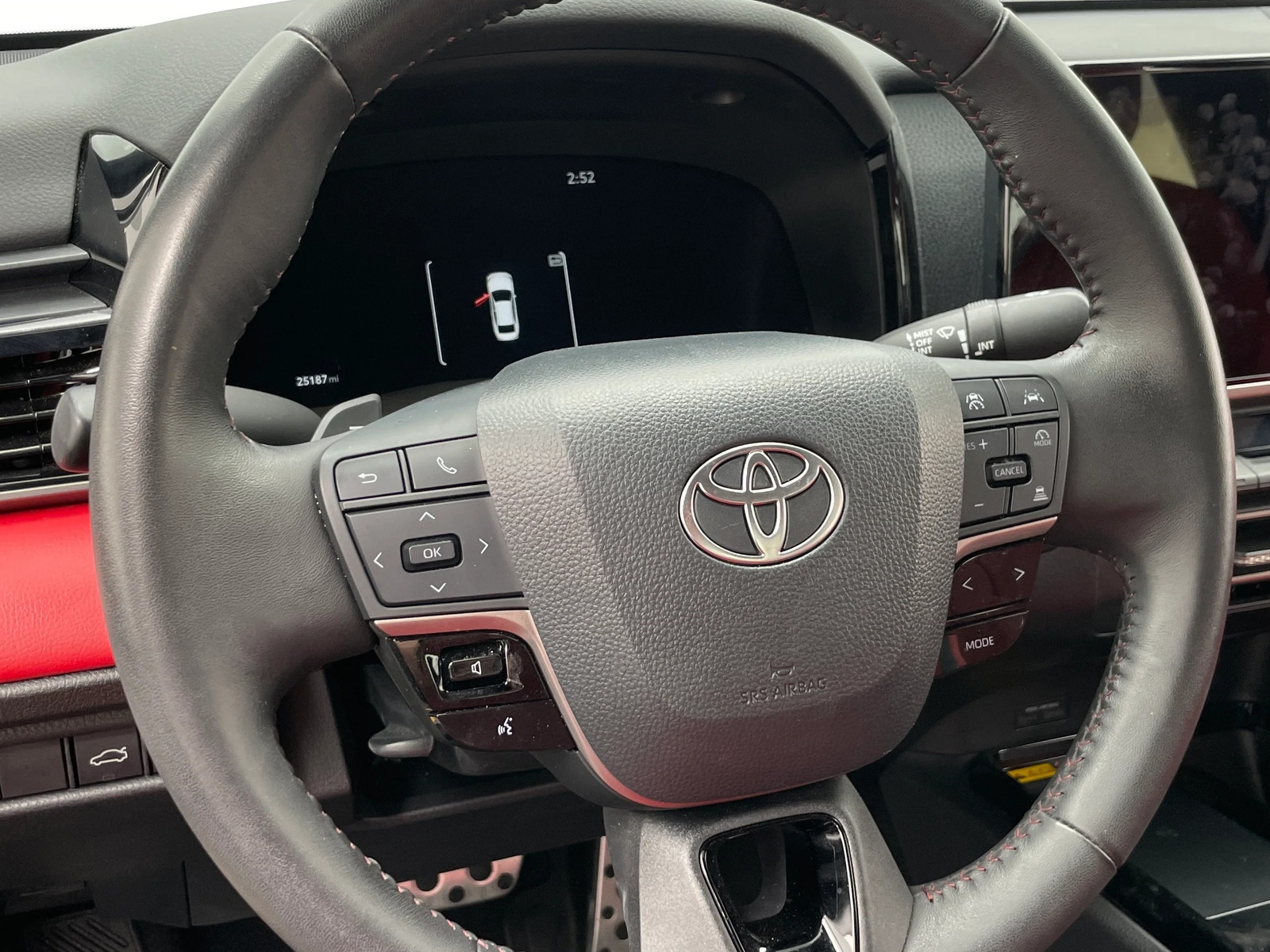 Thumbnail: 2025 Toyota Camry - 4
