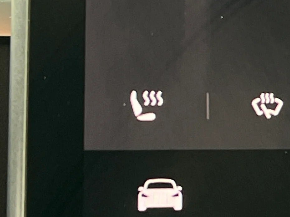 2022 Tesla Model Y Long Range - Photo 20