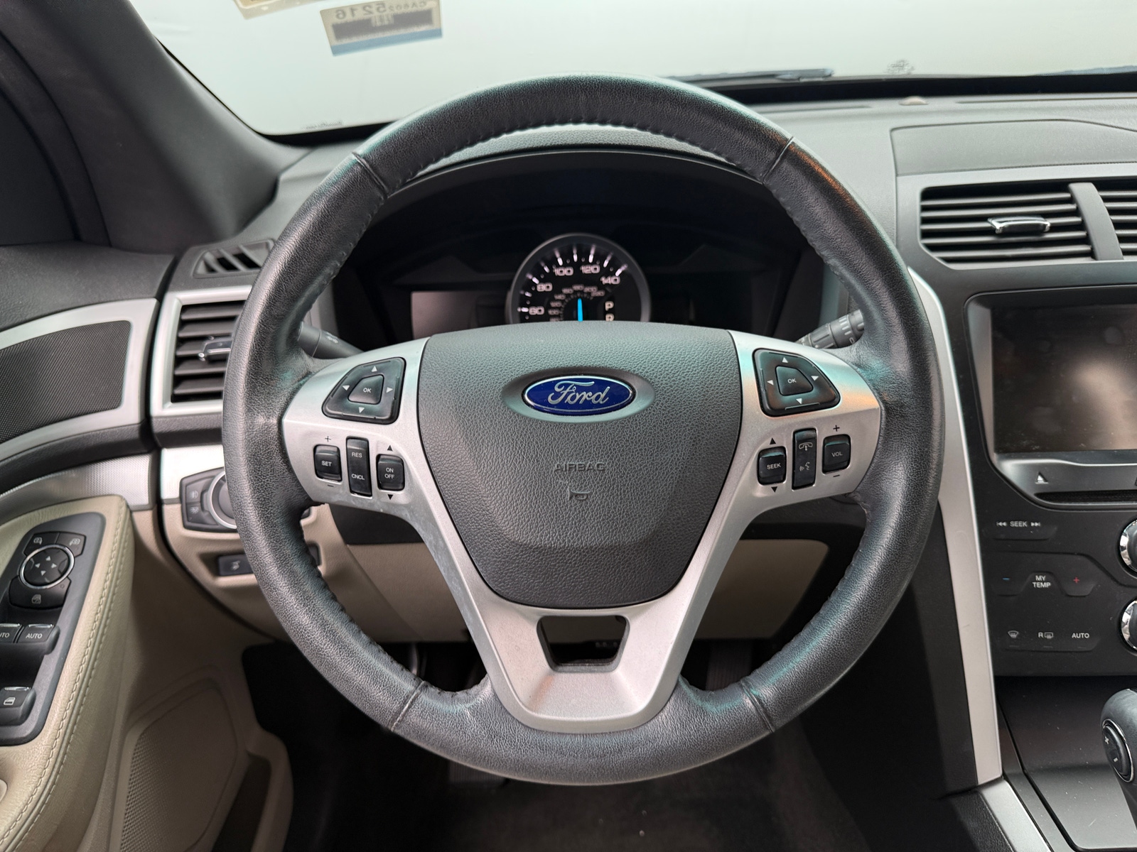 Thumbnail: 2015 Ford Explorer - 4