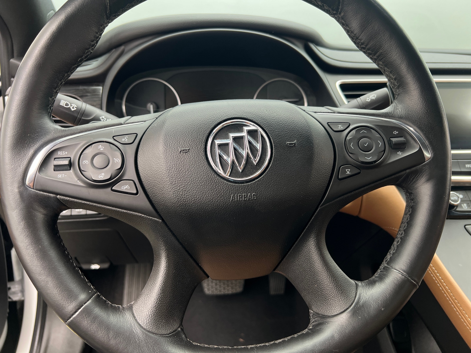 Thumbnail: 2017 Buick LaCrosse - 4