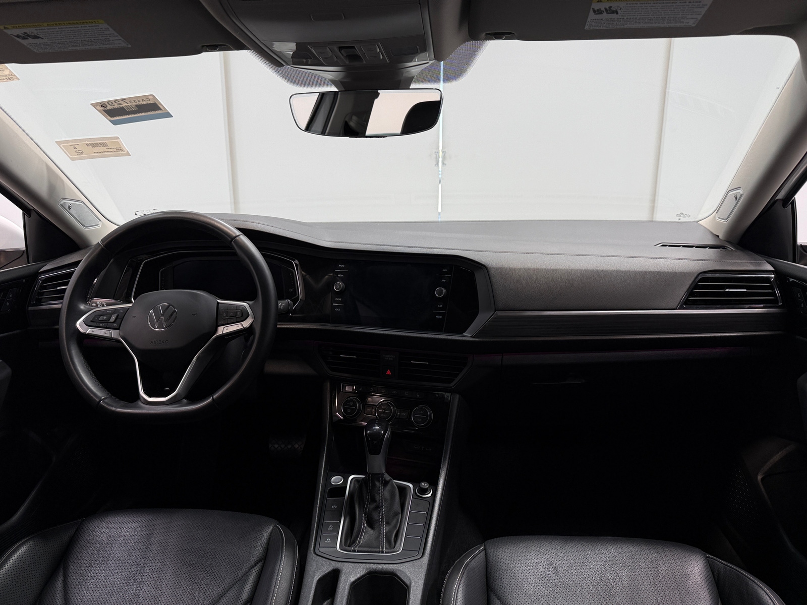 Thumbnail: 2023 Volkswagen Jetta - 3