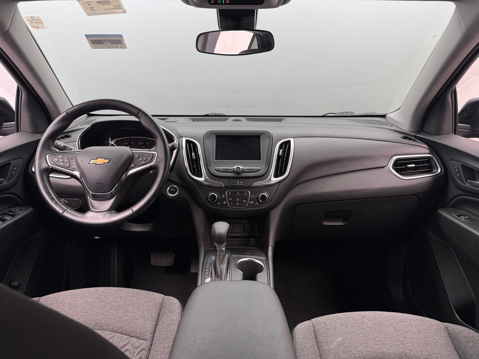Thumbnail: 2023 Chevrolet Equinox - 3