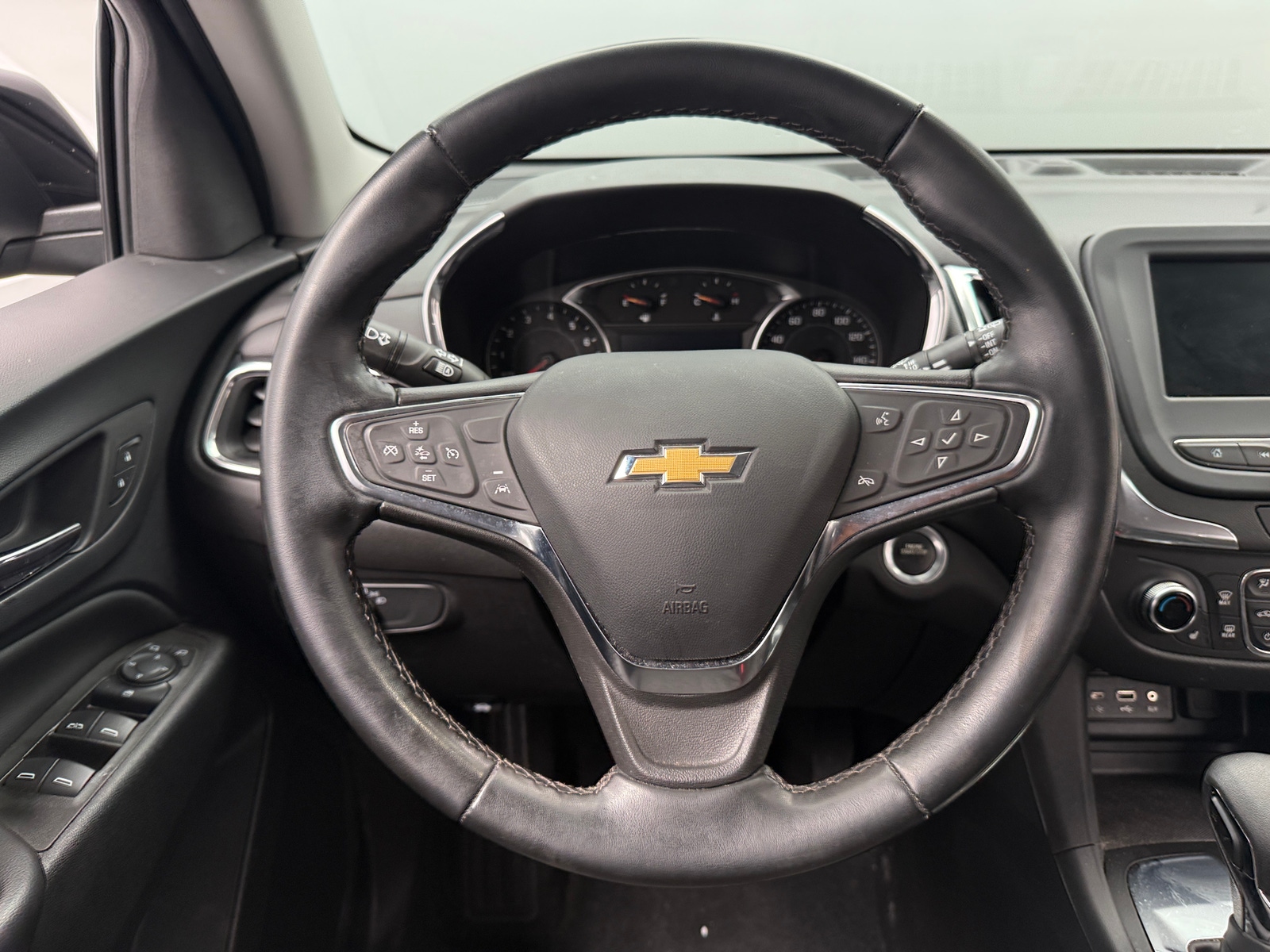 Thumbnail: 2023 Chevrolet Equinox - 5