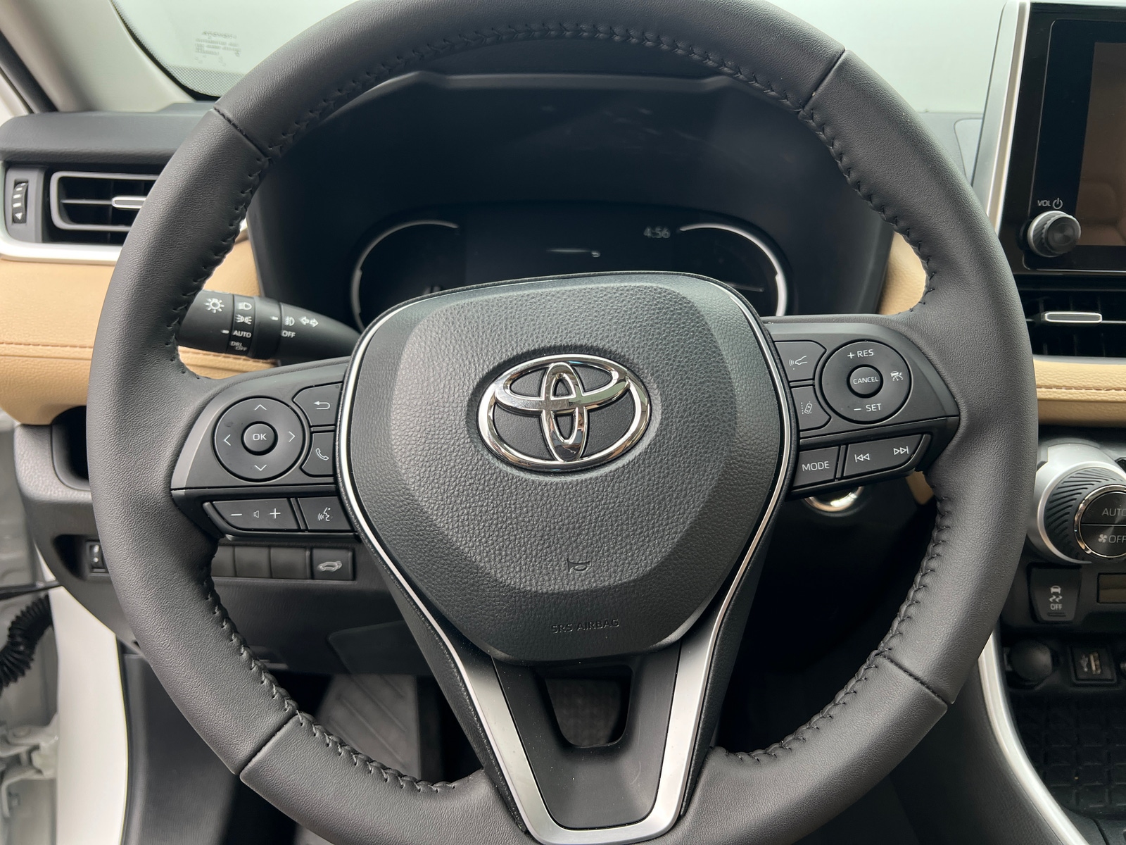 Thumbnail: 2025 Toyota RAV4 - 4