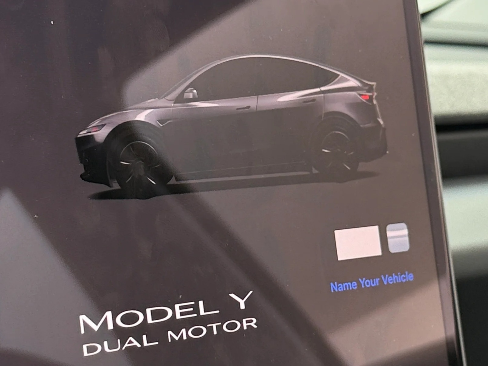 Thumbnail: 2026 Tesla Model Y - 4