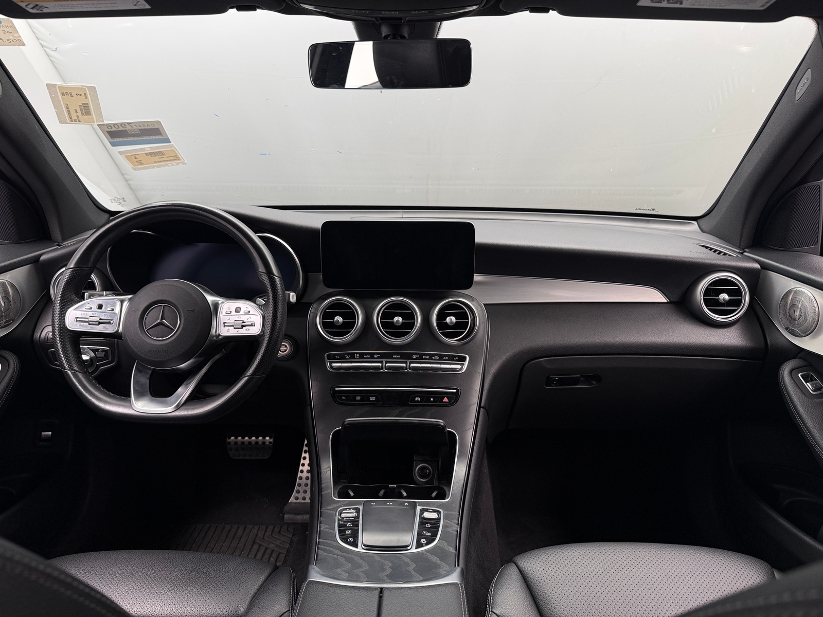 Thumbnail: 2021 Mercedes-Benz GLC - 2