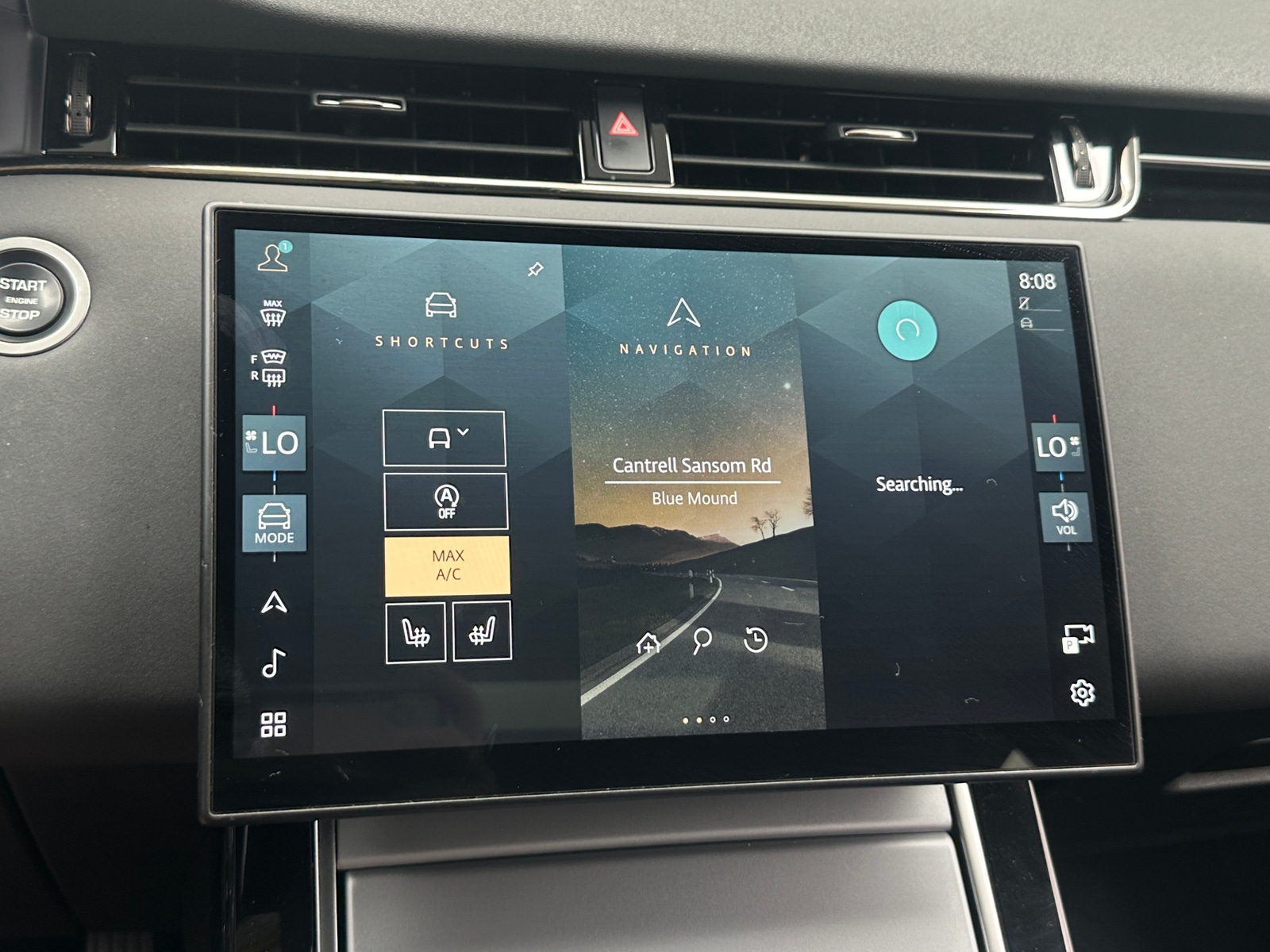 Thumbnail: 2024 Land Rover Range Rover Evoque - 3