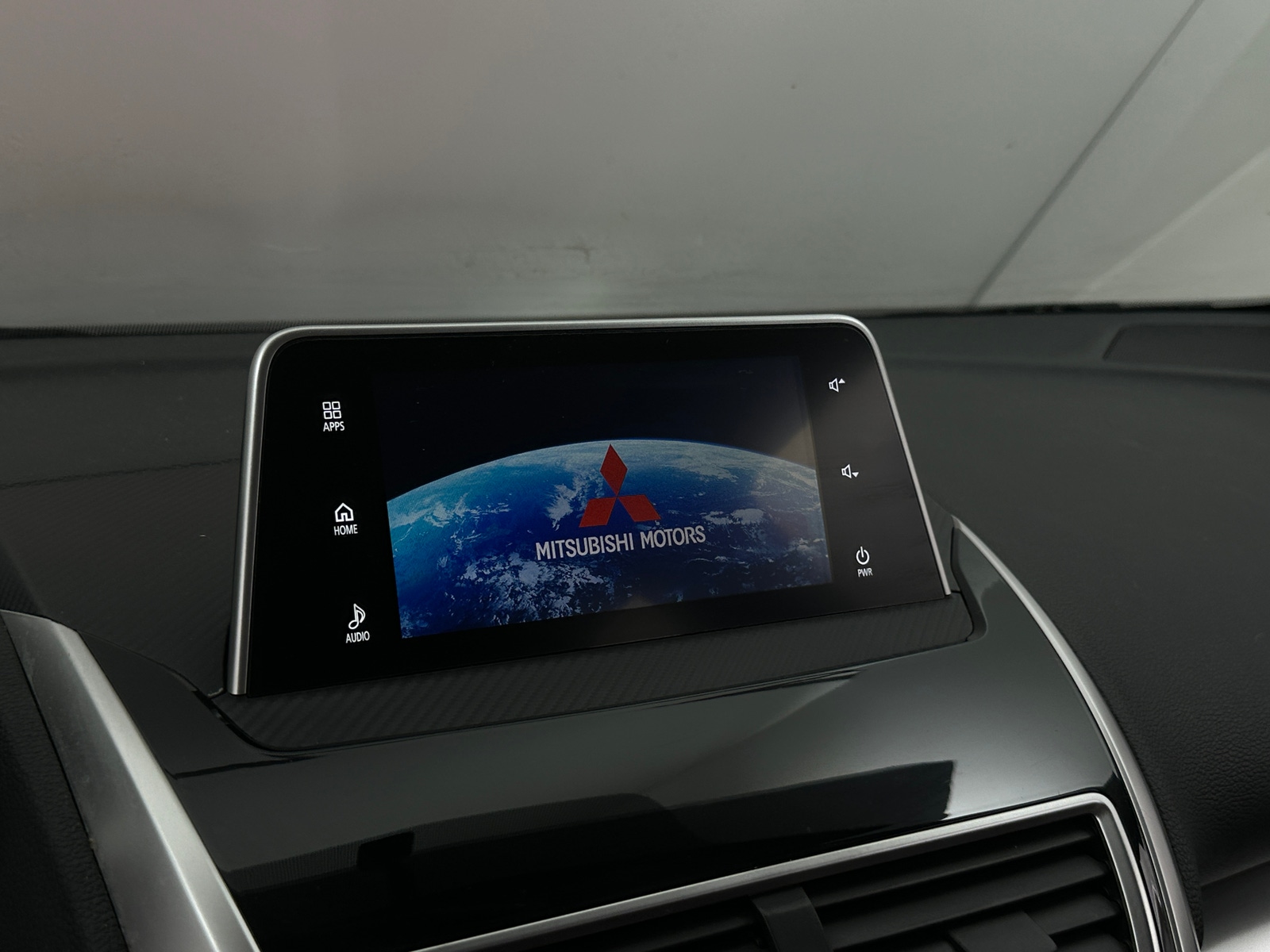 Thumbnail: 2018 Mitsubishi Eclipse Cross - 4