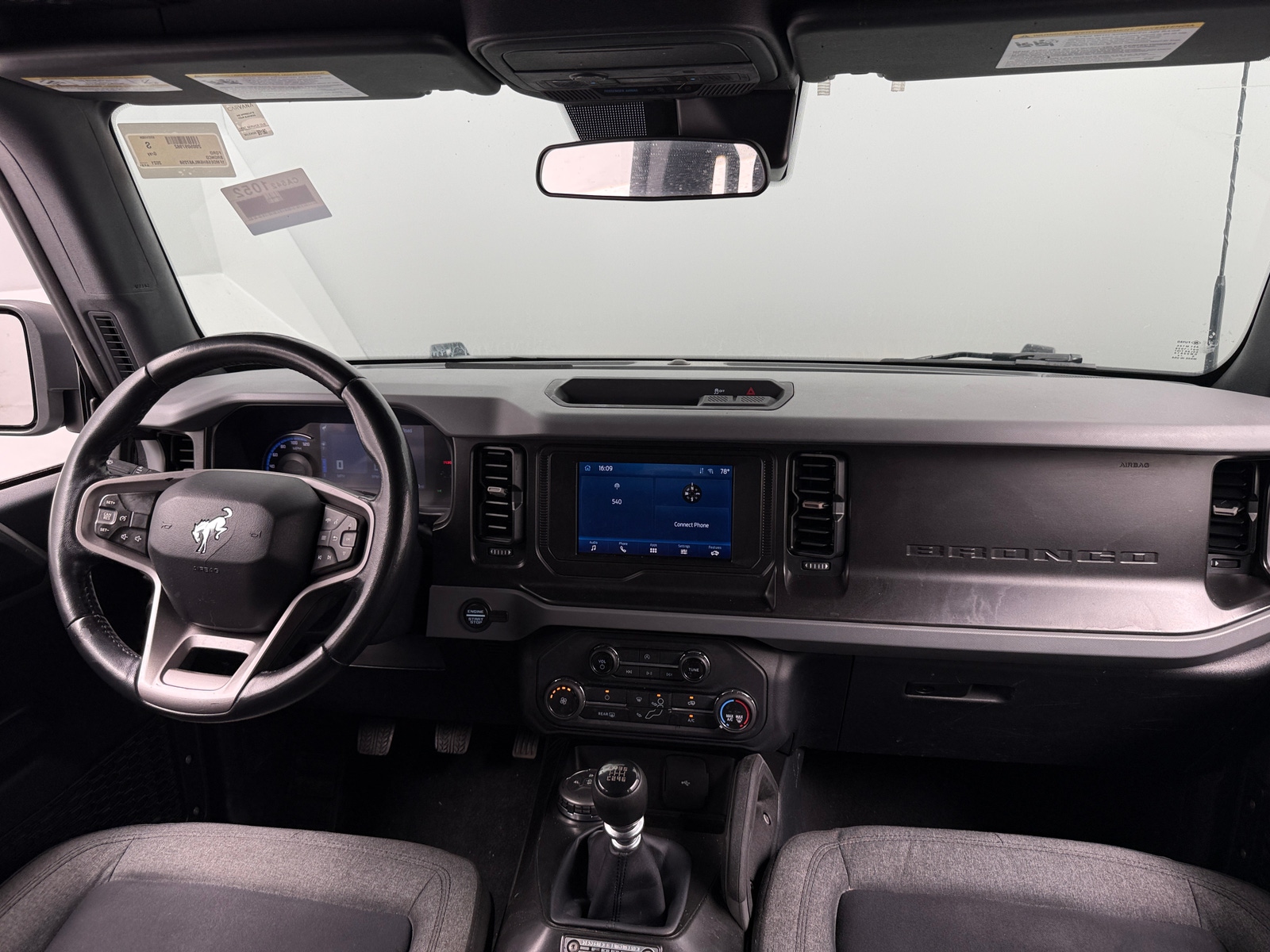 Thumbnail: 2021 Ford Bronco - 3