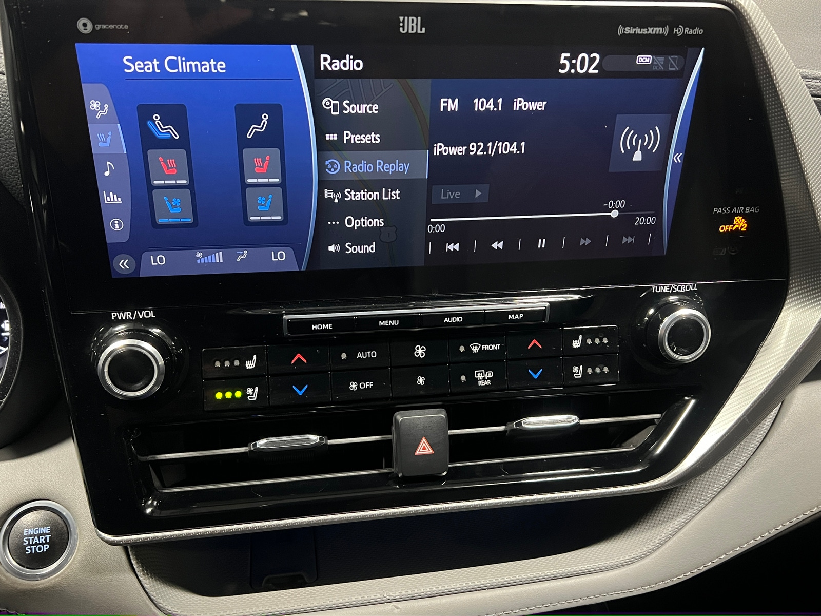 Thumbnail: 2021 Toyota Highlander - 3